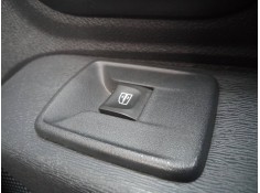 MANDO ELEVALUNAS DELANTERO DERECHO 