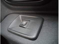 MANDO ELEVALUNAS TRASERO DERECHO 