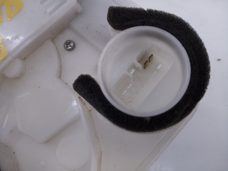 Recambio de cerradura puerta trasera derecha para peugeot 4008 allure referencia OEM IAM   E1-A4-28-1