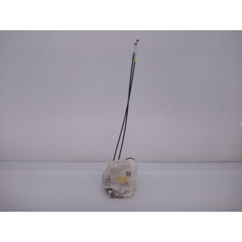 Recambio de cerradura puerta trasera izquierda para peugeot 4008 allure referencia OEM IAM   E1-A4-28-1