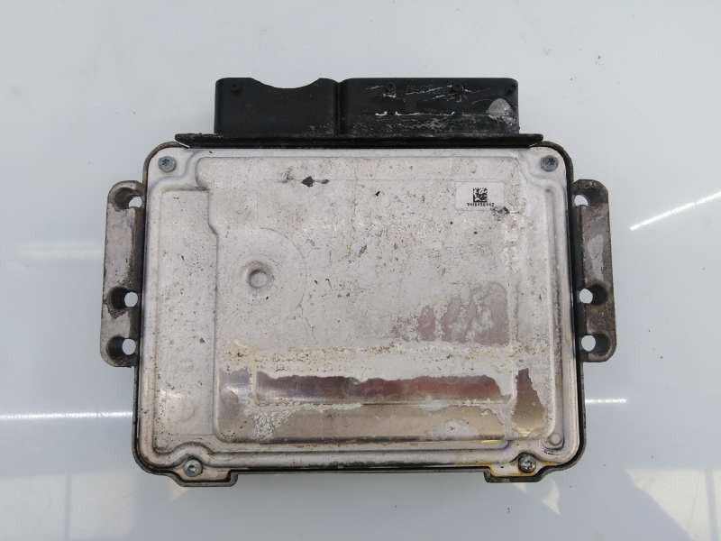 Recambio de centralita motor uce para kia sportage drive 4x2 referencia OEM IAM 391202A053 0281031654 E3-A3-30-3