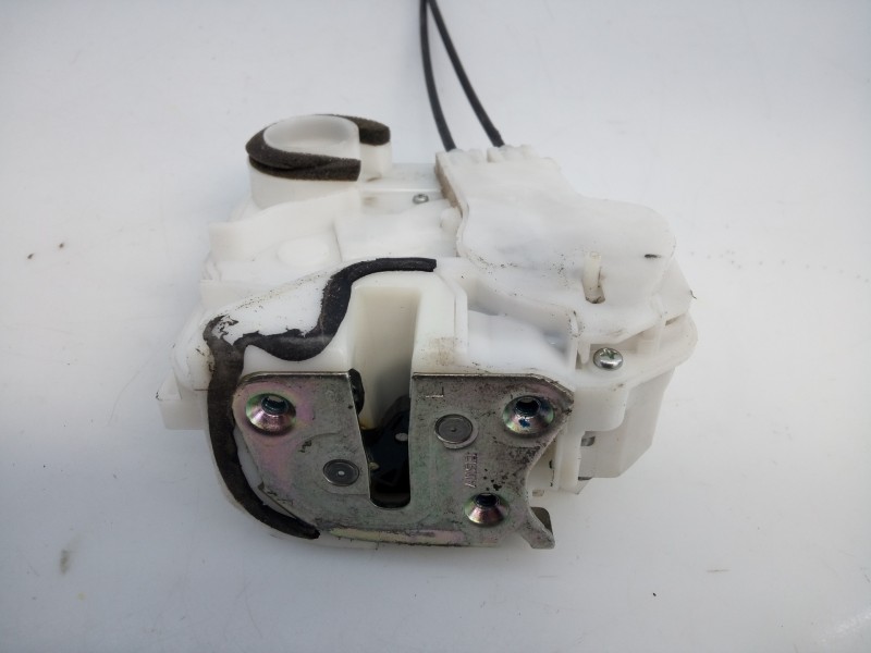 Recambio de cerradura puerta trasera izquierda para peugeot 4008 allure referencia OEM IAM   E1-A4-28-1