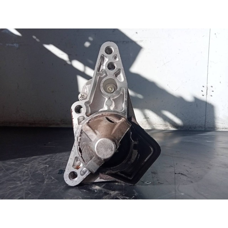 Recambio de motor arranque para dacia lodgy stepway referencia OEM IAM 233001903R  P3-B8-3-3