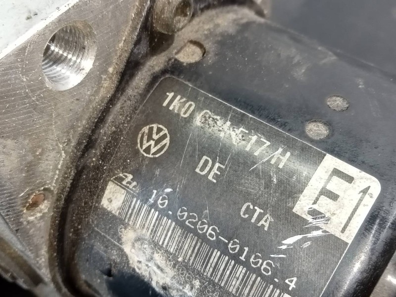 Recambio de abs para audi a3 (8p) 2.0 tdi ambiente referencia OEM IAM 1K0614517H 1K0907379K P3-B8-22-1