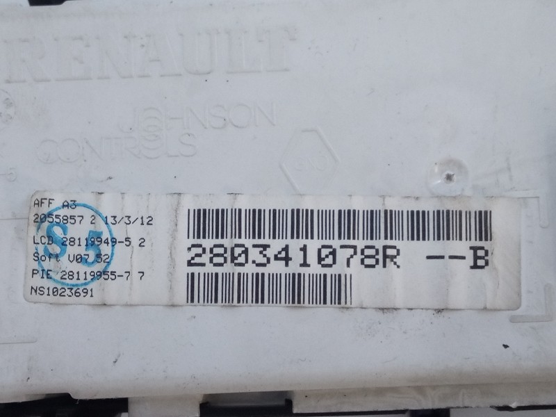 Recambio de pantalla multifuncion para renault kangoo expression referencia OEM IAM 280341078R  E2-A1-38-1