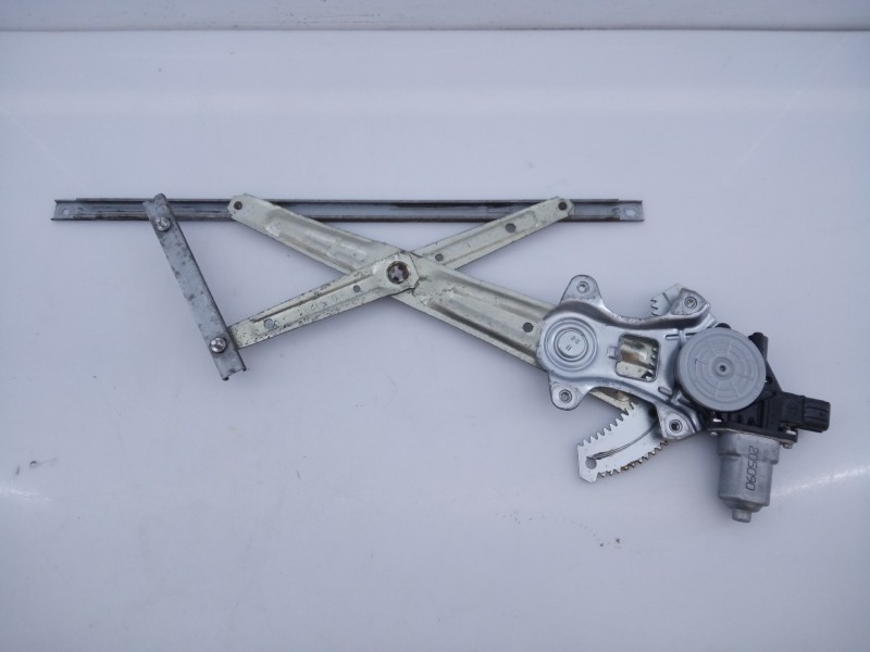 Recambio de elevalunas delantero derecho para peugeot 4008 allure referencia OEM IAM 5713A258  E1-A4-28-1