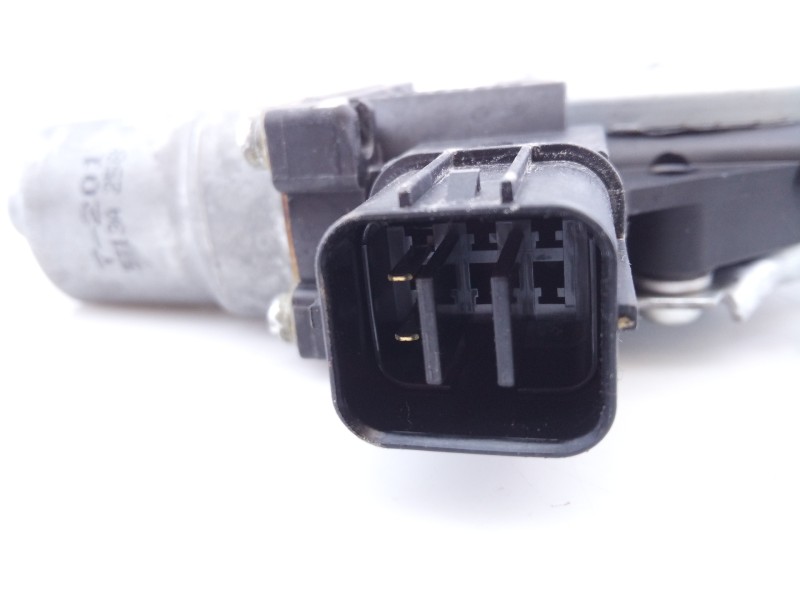 Recambio de elevalunas delantero derecho para peugeot 4008 allure referencia OEM IAM 5713A258  E1-A4-28-1