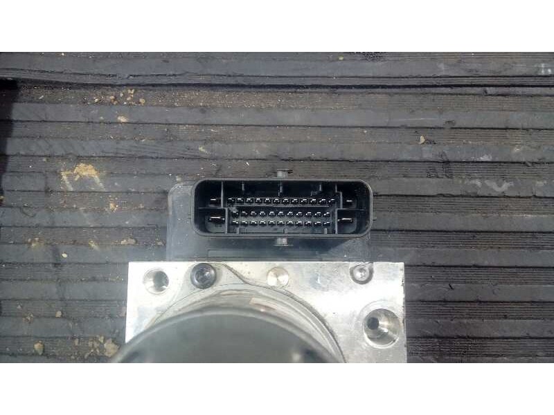 Recambio de abs para hyundai tucson essence bluedrive 2wd referencia OEM IAM 58920D7110 A1000720AAA P3-A8-29-4