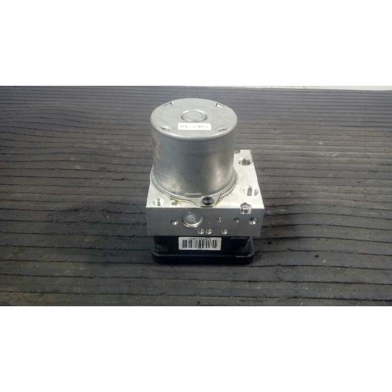 Recambio de abs para hyundai tucson essence bluedrive 2wd referencia OEM IAM 58920D7110 A1000720AAA P3-A8-29-4