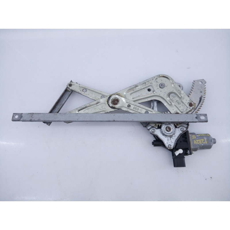 Recambio de elevalunas trasero izquierdo para peugeot 4008 allure referencia OEM IAM 5713A258  E1-A4-28-1