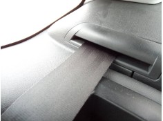 CINTURON SEGURIDAD TRASERO DERECHO 