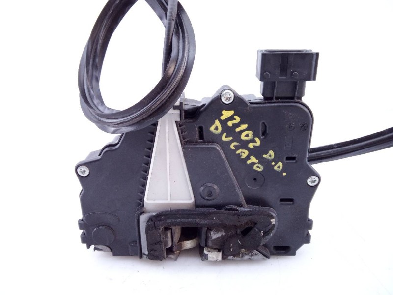 Recambio de cerradura puerta delantera derecha para fiat ducato furgón 35 (290) 150 (rs: 3000 mm) (l1h1) referencia OEM IAM 1908