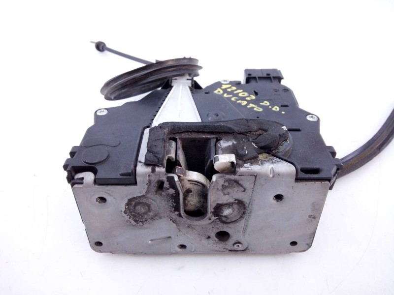 Recambio de cerradura puerta delantera derecha para fiat ducato furgón 35 (290) 150 (rs: 3000 mm) (l1h1) referencia OEM IAM 1908