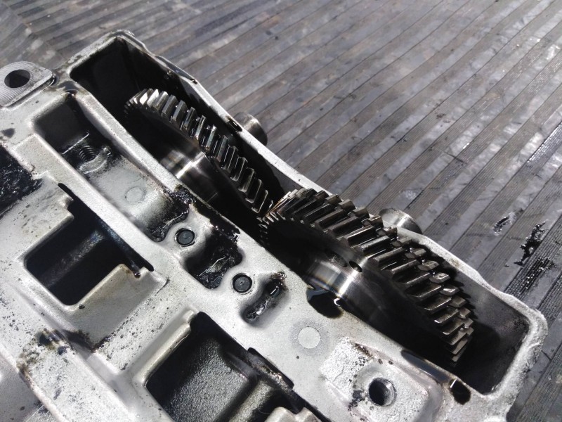 Recambio de bomba aceite para chrysler jeep cherokee referencia OEM IAM 9004720  P1-B3-30