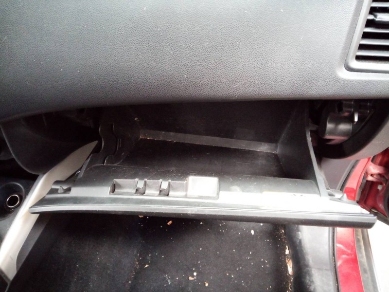 Recambio de guantera para peugeot 4008 allure referencia OEM IAM   