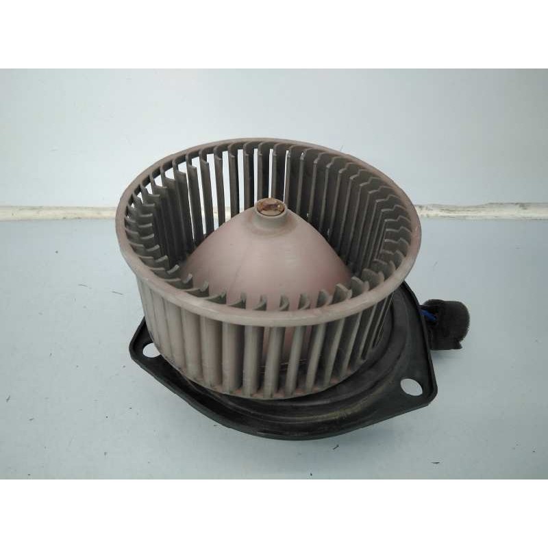 Recambio de ventilador calefaccion para mitsubishi galloper (hyundai) 2.5 td (3-ptas.) referencia OEM IAM   E2-B4-39-2