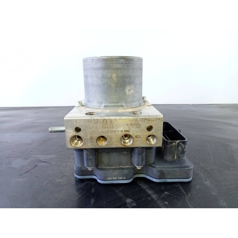 Recambio de abs para volkswagen crafter kasten (sy) kasten 30 mittlerer radstand mit hochdach fwd referencia OEM IAM 2N0614517C 