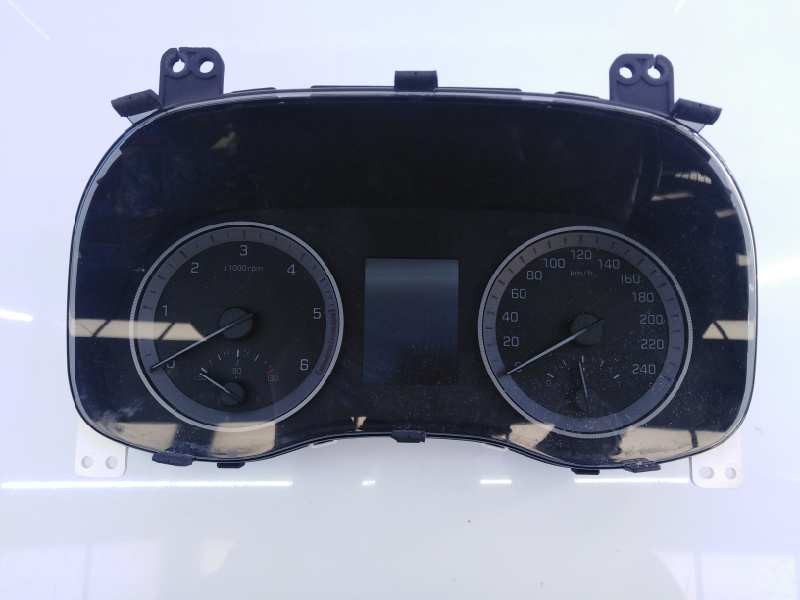 Recambio de cuadro instrumentos para hyundai tucson essence bluedrive 2wd referencia OEM IAM 94003D7EF0  E3-A3-35-3