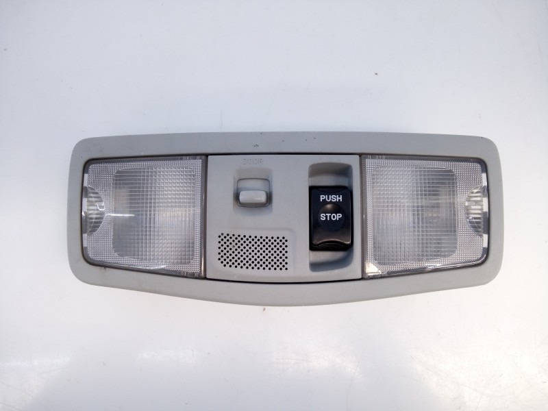 Recambio de luz interior para peugeot 4008 allure referencia OEM IAM 8401A009ZZ  E3-B2-29-4