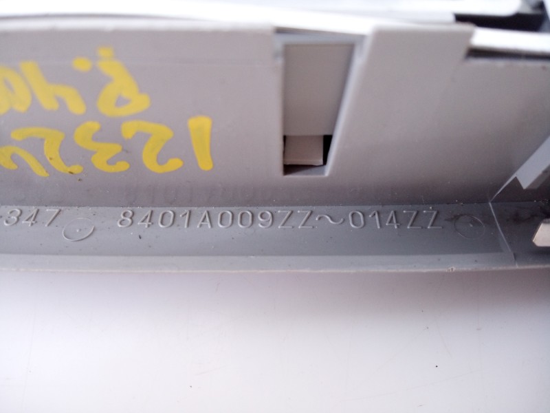 Recambio de luz interior para peugeot 4008 allure referencia OEM IAM 8401A009ZZ  E3-B2-29-4