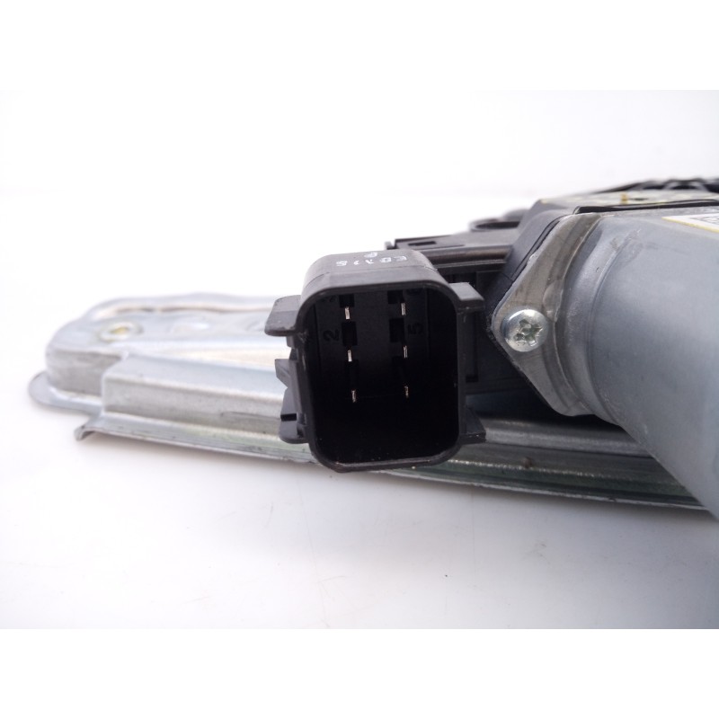 Recambio de elevalunas trasero derecho para ford c-max (ceu) trend referencia OEM IAM GC3ZA 922911105 E2-B3-61-1