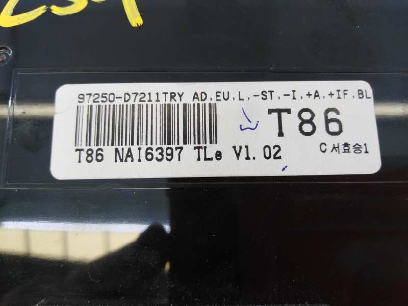 Recambio de mando climatizador para hyundai tucson essence bluedrive 2wd referencia OEM IAM 9725007211  E3-A3-30-4
