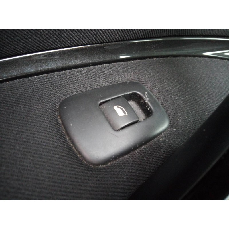 Recambio de mando elevalunas trasero izquierdo para citroën c5 berlina exclusive referencia OEM IAM   