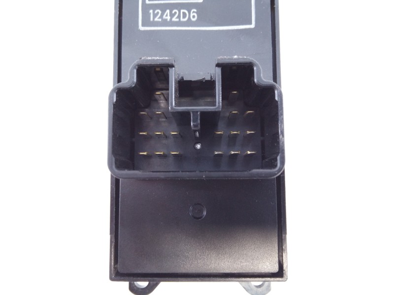 Recambio de mando elevalunas delantero izquierdo para peugeot 4008 allure referencia OEM IAM 8608A207 C8DD654M E3-B2-26-3