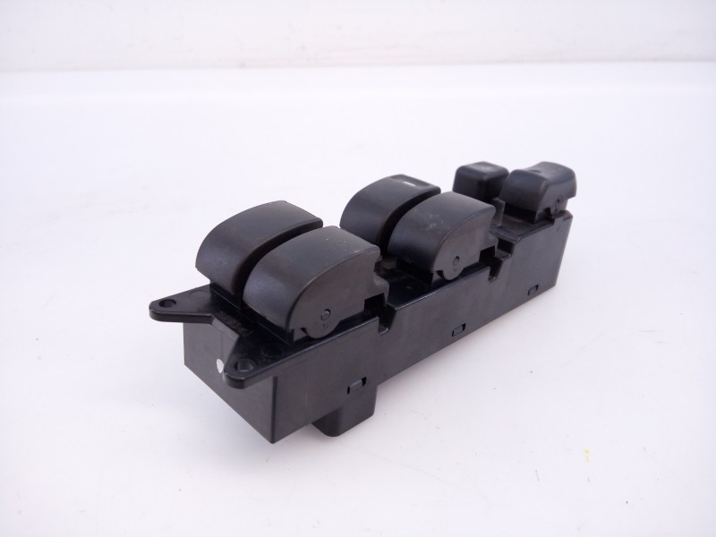 Recambio de mando elevalunas delantero izquierdo para peugeot 4008 allure referencia OEM IAM 8608A207 C8DD654M E3-B2-26-3