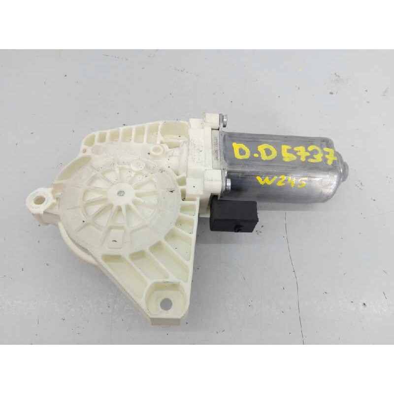 Recambio de motor elevalunas delantero derecho para mercedes-benz clase b (w245) 180 cdi (245.207) referencia OEM IAM A169820424