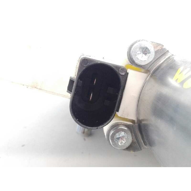 Recambio de motor elevalunas delantero derecho para mercedes-benz clase b (w245) 180 cdi (245.207) referencia OEM IAM A169820424