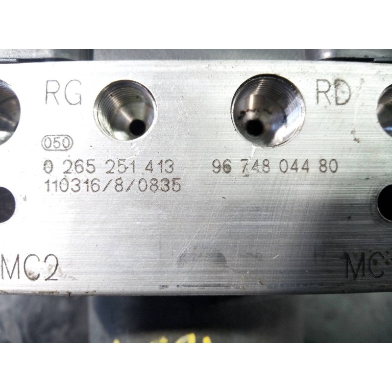 Recambio de abs para citroën c5 berlina exclusive referencia OEM IAM 9674804480  P3-A8-28-4