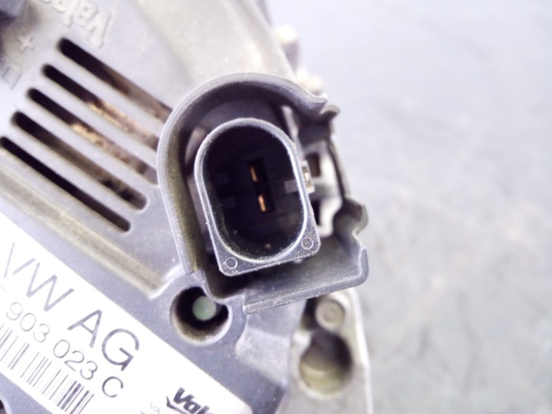 Recambio de alternador para volkswagen touran (1t2) advance referencia OEM IAM 06F903023C 2542695G P3-A4-22-3