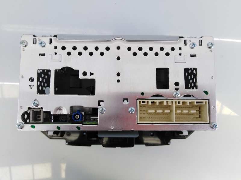 Recambio de sistema navegacion gps para hyundai tucson essence bluedrive 2wd referencia OEM IAM 96560D71004X  E3-A3-44-4