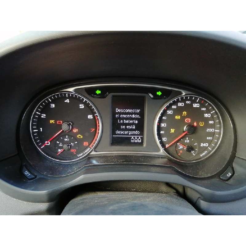 Recambio de cuadro instrumentos para audi a1 sportback (8xf) attraction referencia OEM IAM 8XA920930D A2C53219792 E2-A1-2-5