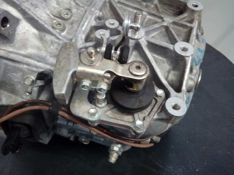 Recambio de caja cambios para mazda 3 berlina (bk) 2.0 diesel cat referencia OEM IAM 25170  M1-A3-68