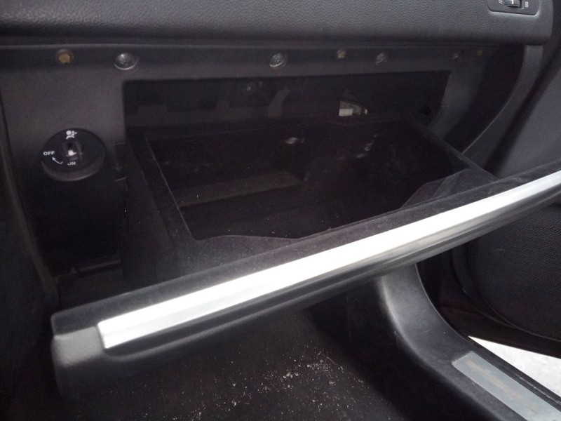 Recambio de guantera para infiniti fx fx30d s referencia OEM IAM   