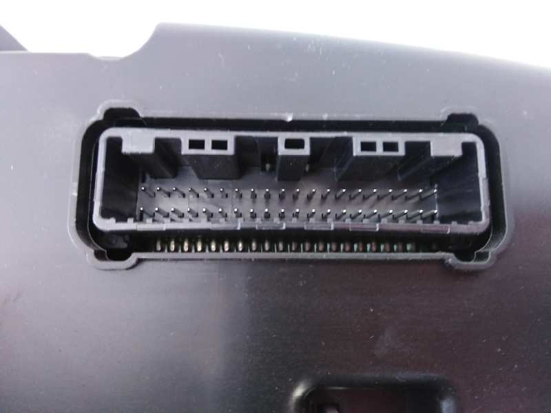 Recambio de cuadro instrumentos para toyota verso advance referencia OEM IAM 838000F880 MB2574804111 E3-B2-13-1