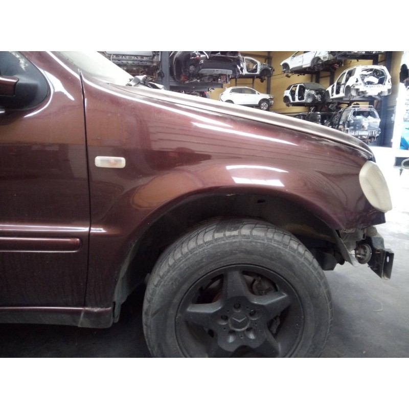 Recambio de aleta delantera derecha para mercedes-benz clase m (w163) 270 cdi (163.113) referencia OEM IAM   