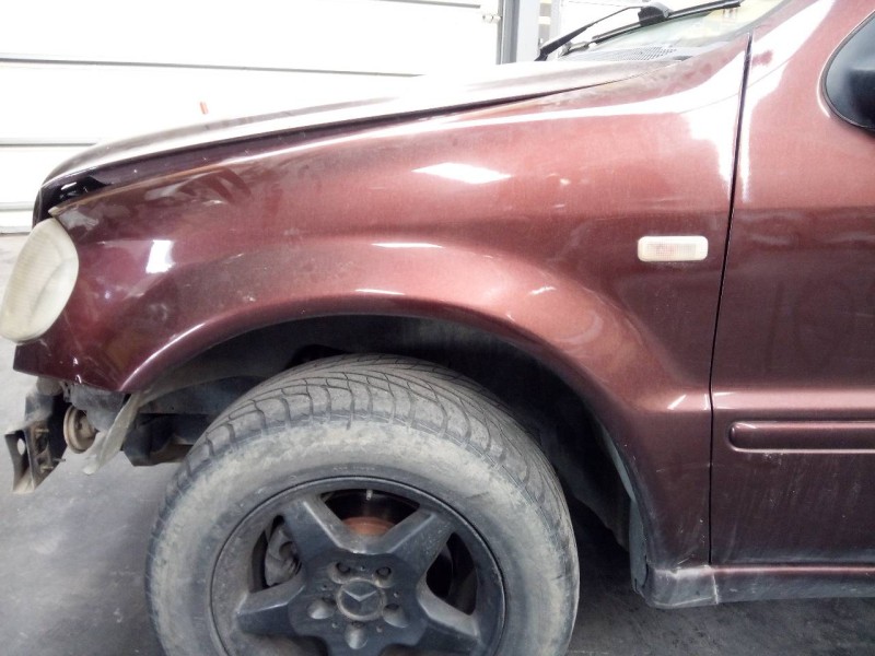 Recambio de aleta delantera izquierda para mercedes-benz clase m (w163) 270 cdi (163.113) referencia OEM IAM   