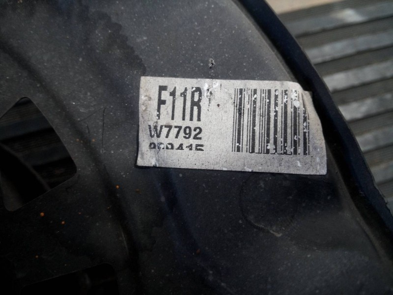 Recambio de mangueta delantera derecha para toyota verso advance referencia OEM IAM F11AW7792  P1-B5-38