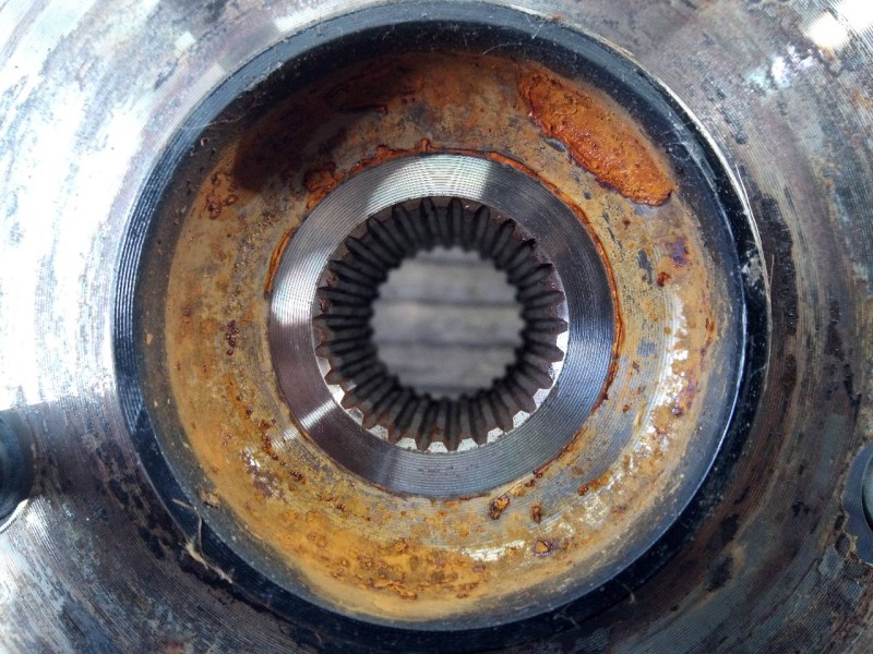 Recambio de mangueta delantera derecha para toyota verso advance referencia OEM IAM F11AW7792  P1-B5-38