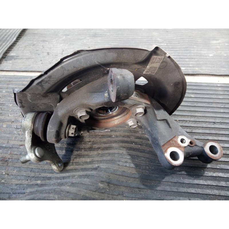 Recambio de mangueta delantera izquierda para toyota verso advance referencia OEM IAM W7791200415  P1-B5-38