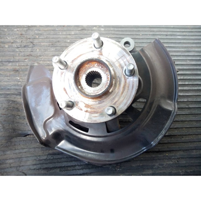 Recambio de mangueta delantera izquierda para toyota verso advance referencia OEM IAM W7791200415  P1-B5-38