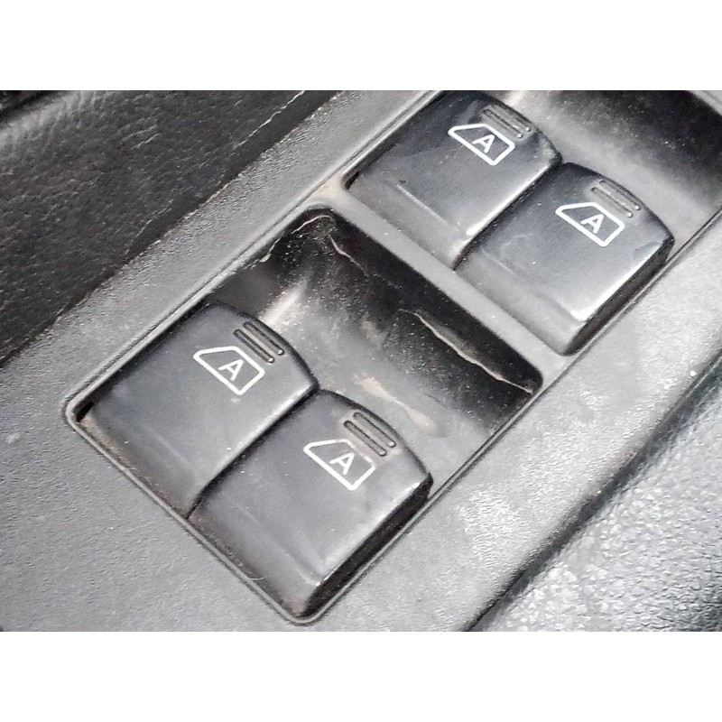 Recambio de mando elevalunas delantero izquierdo para infiniti fx fx30d s referencia OEM IAM   