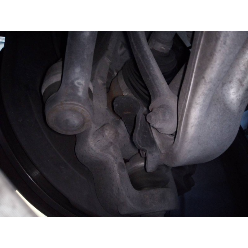 Recambio de mangueta delantera izquierda para infiniti fx fx30d s referencia OEM IAM   