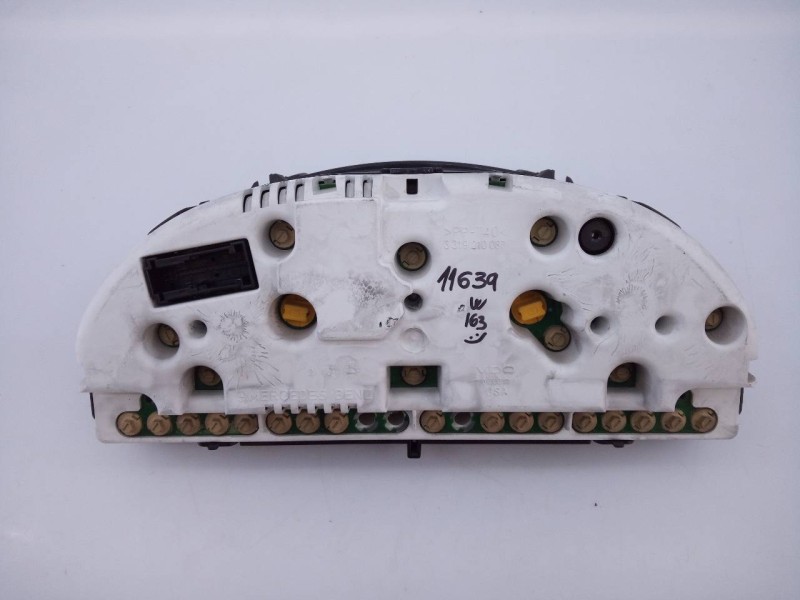 Recambio de cuadro instrumentos para mercedes-benz clase m (w163) 270 cdi (163.113) referencia OEM IAM A1635403111  E3-A1-9-3