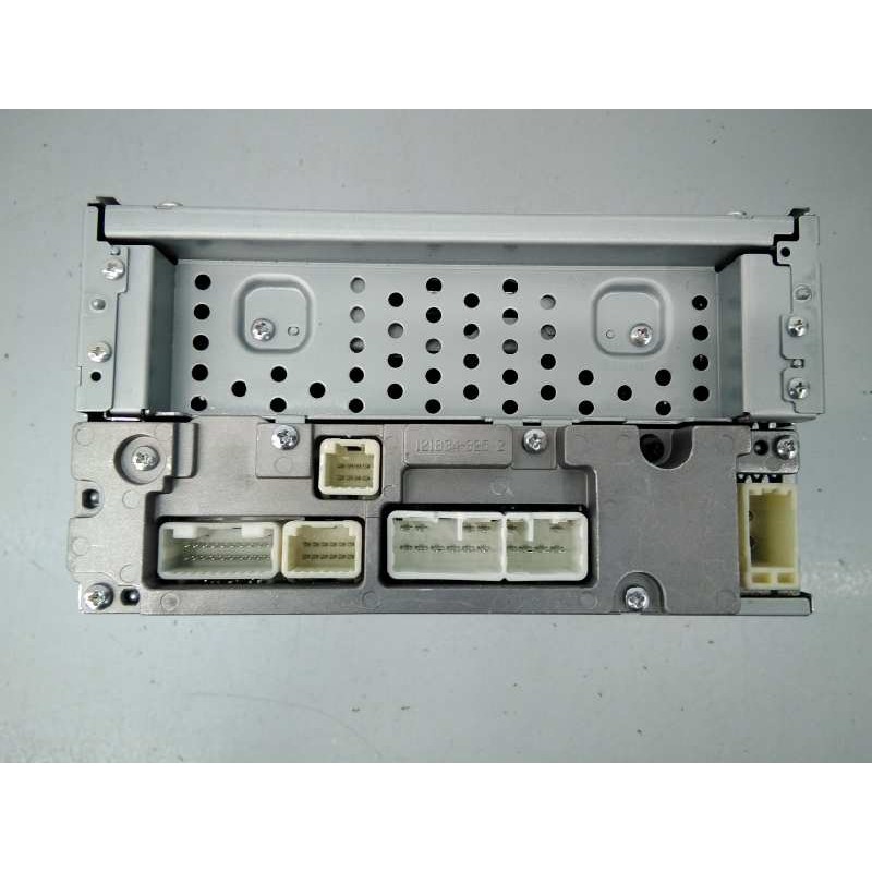 Recambio de sistema audio / radio cd para toyota land cruiser (j15) gx referencia OEM IAM 8612060D20  E3-B2-15-1