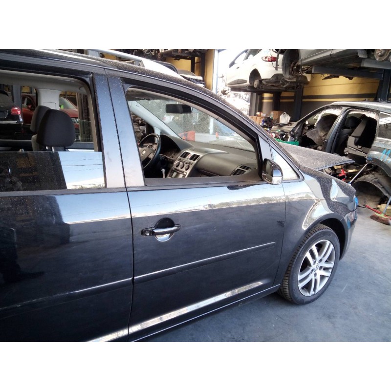 Recambio de puerta delantera derecha para volkswagen touran (1t2) advance referencia OEM IAM   