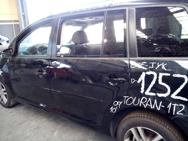 Recambio de puerta trasera izquierda para volkswagen touran (1t2) advance referencia OEM IAM   